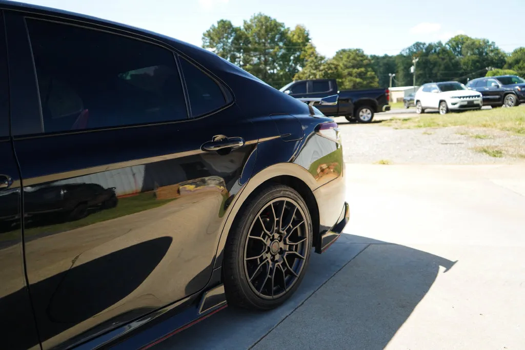 Toyota Camry photo 21