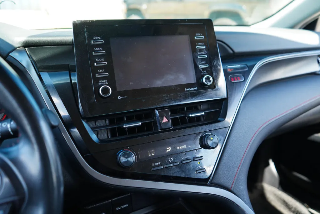 Toyota Camry photo 8