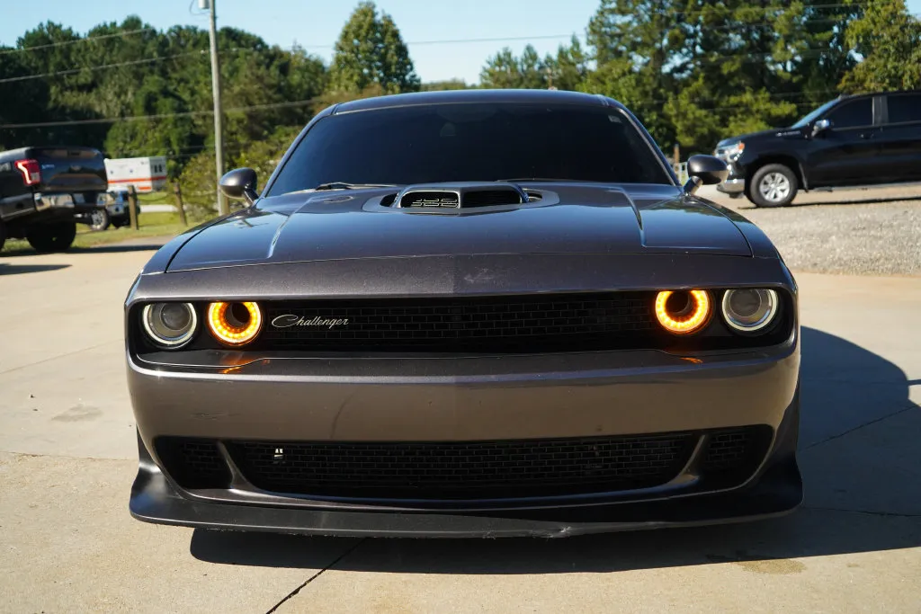 Dodge Challenger photo 16