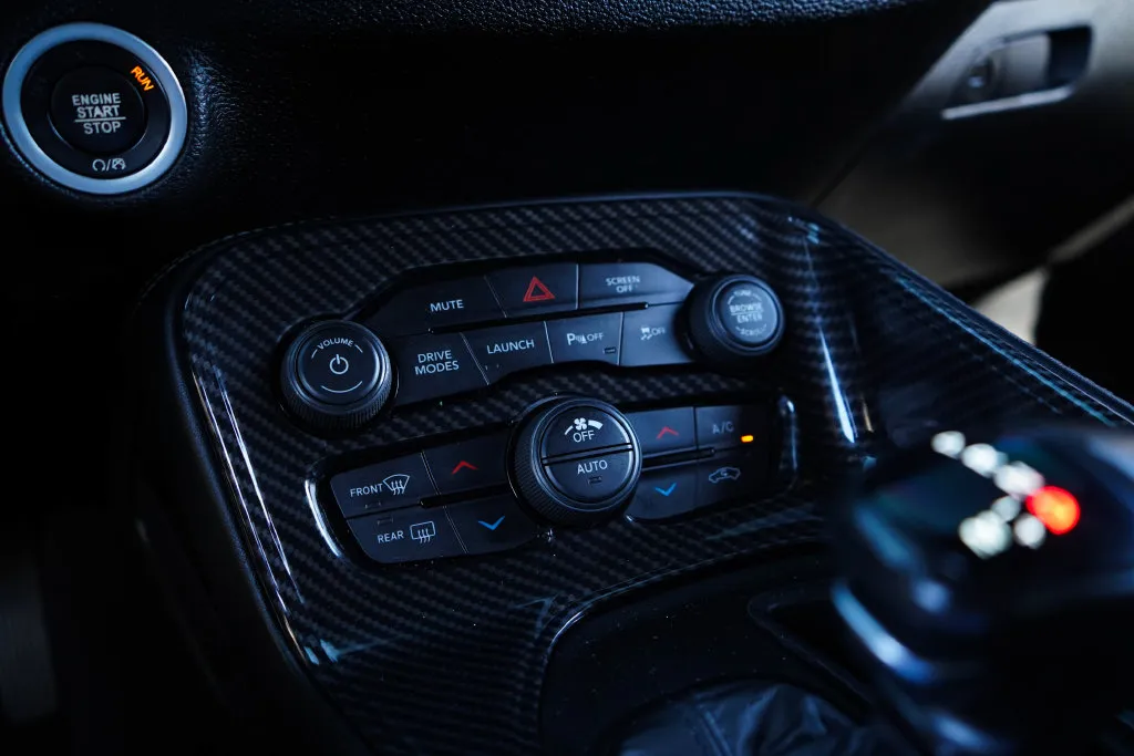 Dodge Challenger photo 27