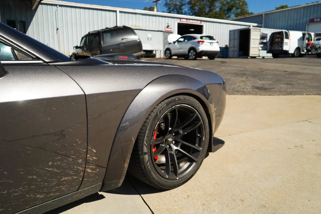 Dodge Challenger photo 18