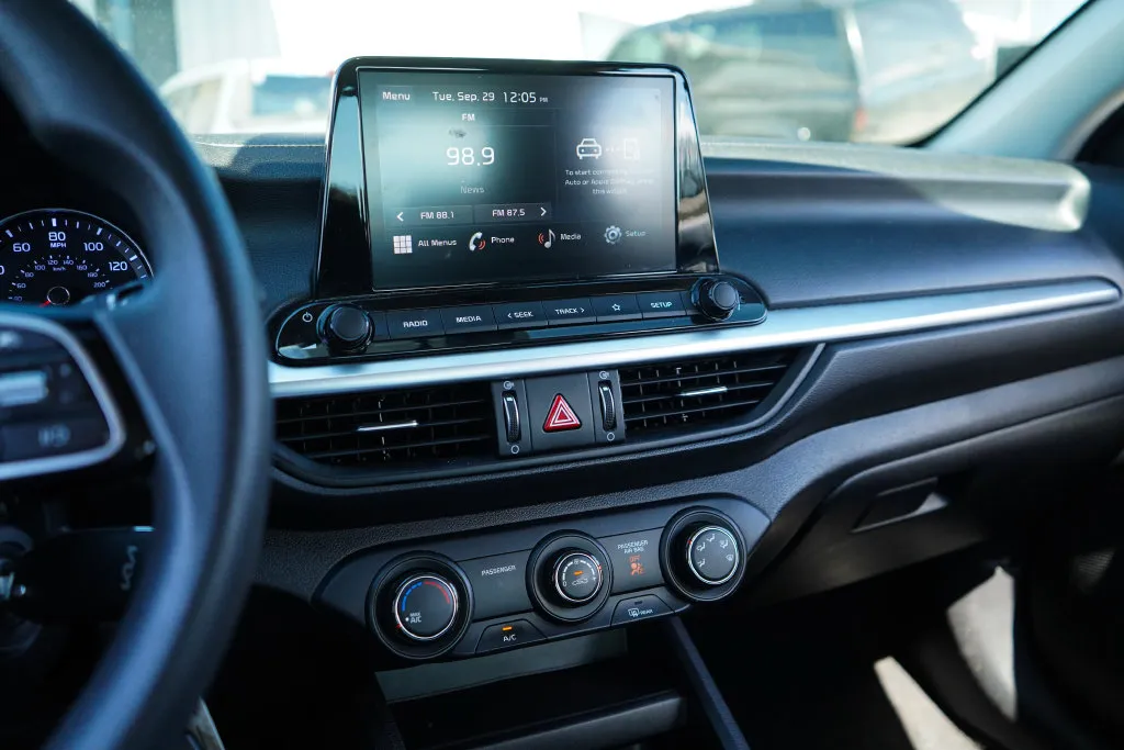 Kia Forte photo 8