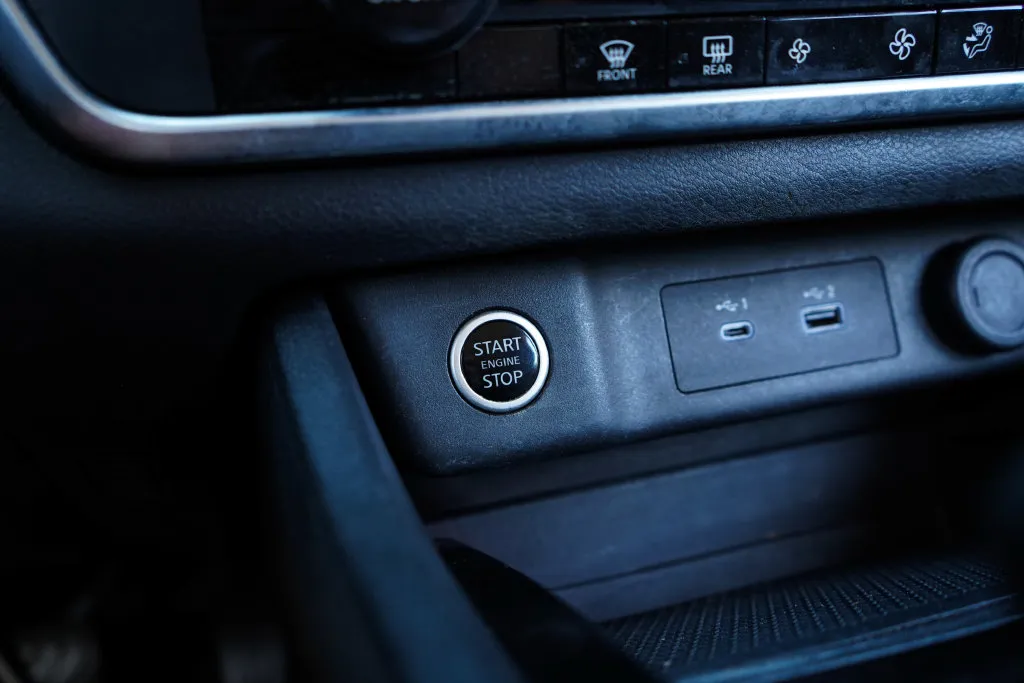 Nissan Rogue photo 27