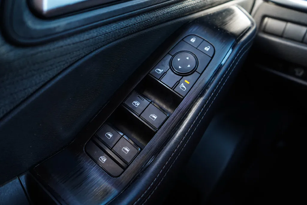 Nissan Rogue photo 29