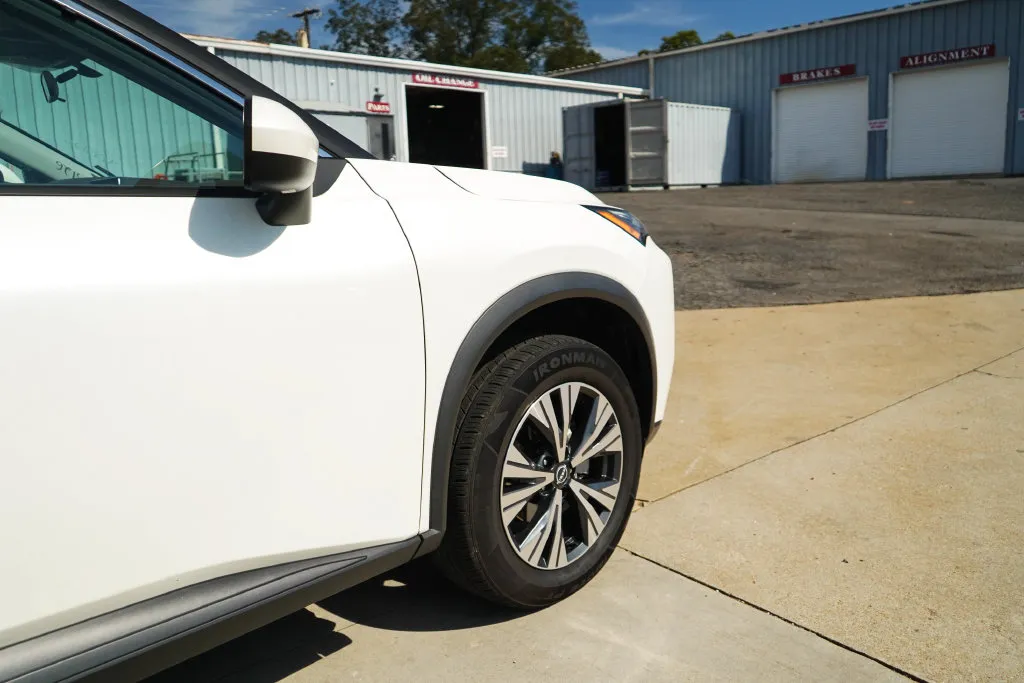 Nissan Rogue photo 18