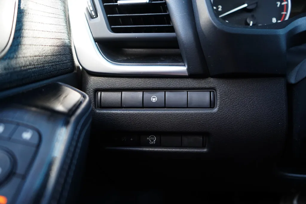 Nissan Rogue photo 30