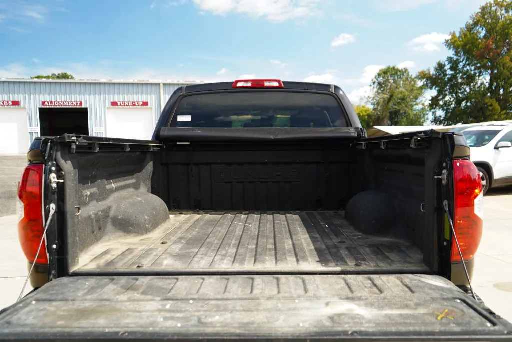 Toyota Tundra photo 15
