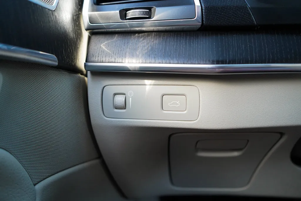 Volvo XC90 photo 32