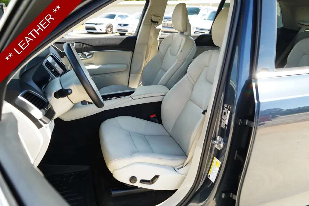 Volvo XC90 photo 7