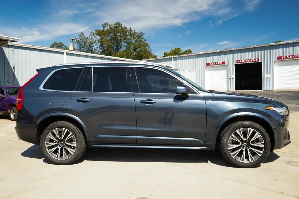 Volvo XC90 photo 3
