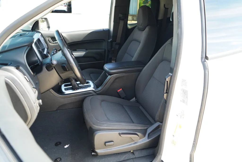 Chevrolet Colorado photo 7
