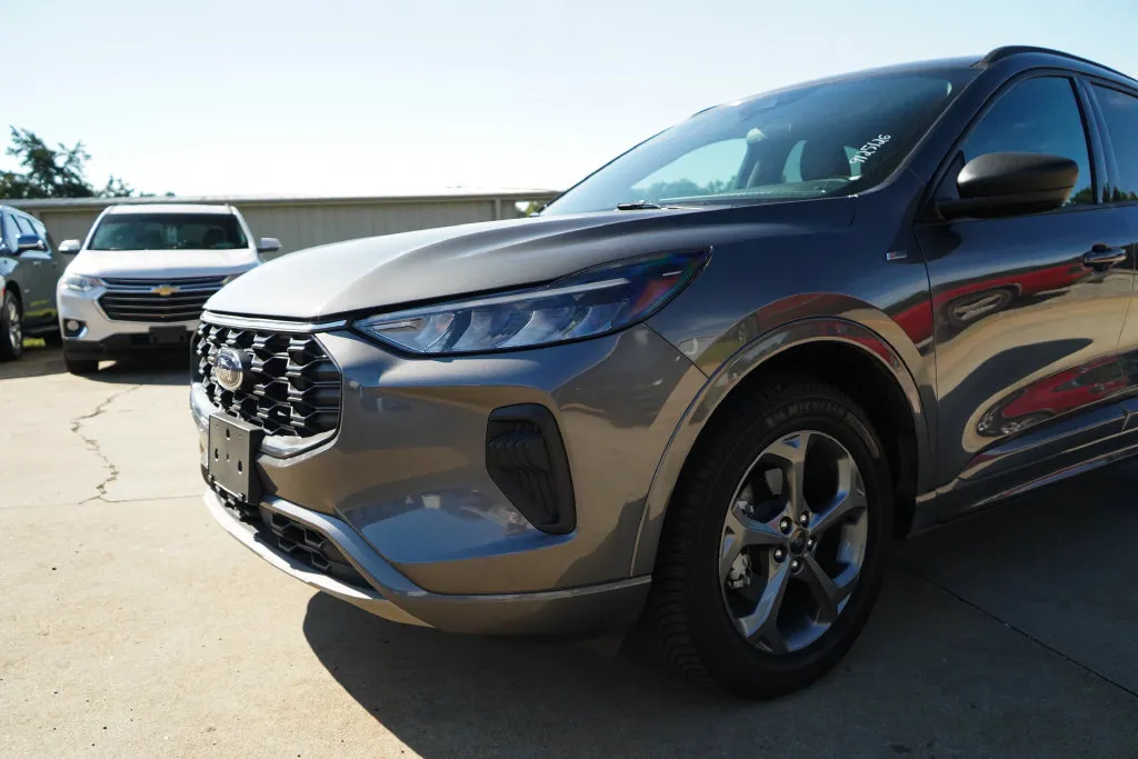 Ford Escape photo 17