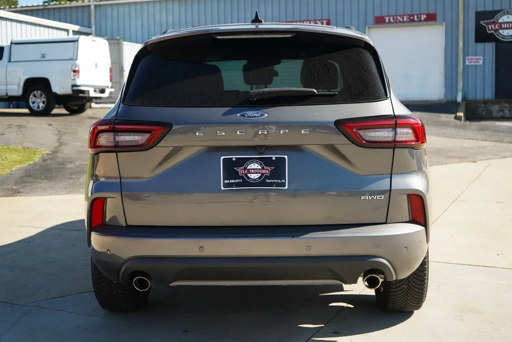 Ford Escape photo 19