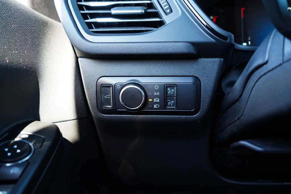 Ford Escape photo 30