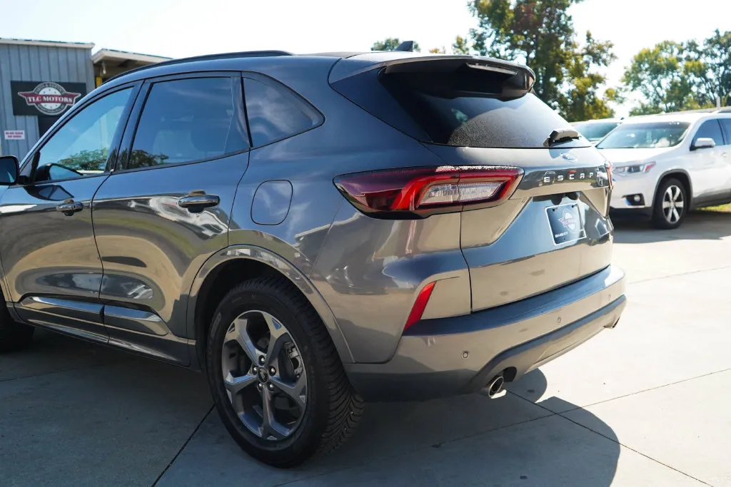 Ford Escape photo 20