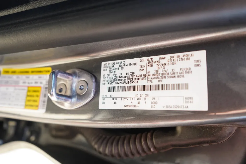 Ford Escape photo 38