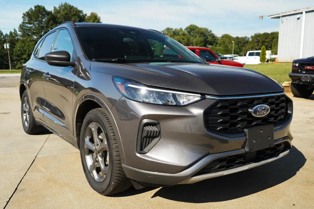 Ford Escape photo 35