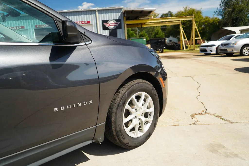 Chevrolet Equinox photo 18