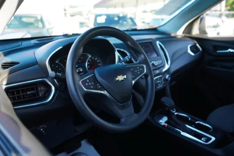 More photos of 2022 Chevrolet Equinox LT at TLC Motors, SC