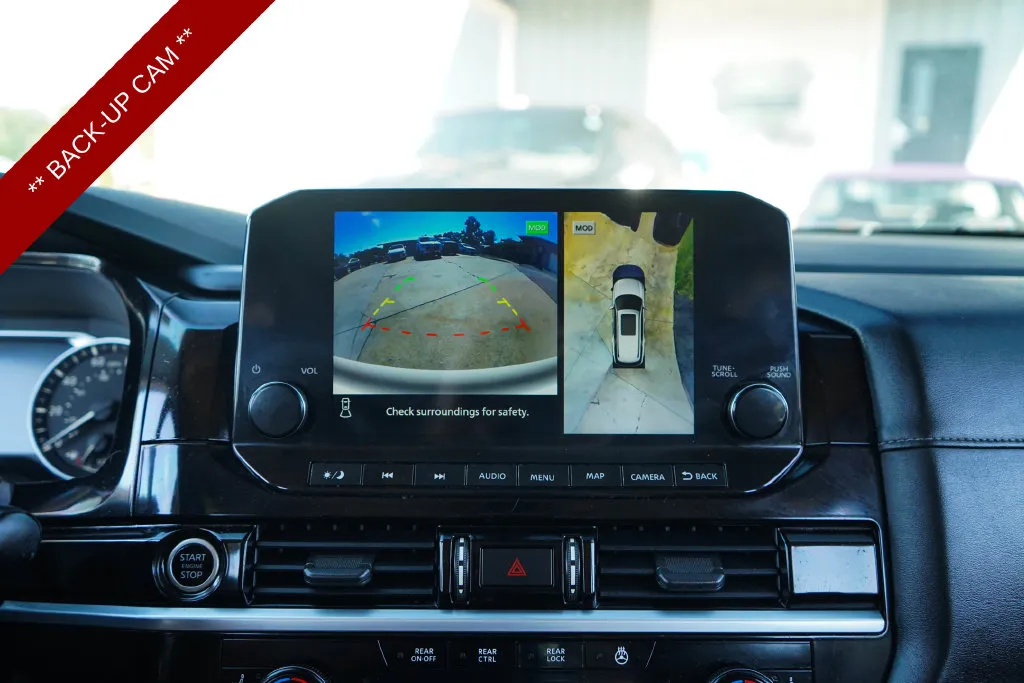 Nissan Pathfinder photo 11