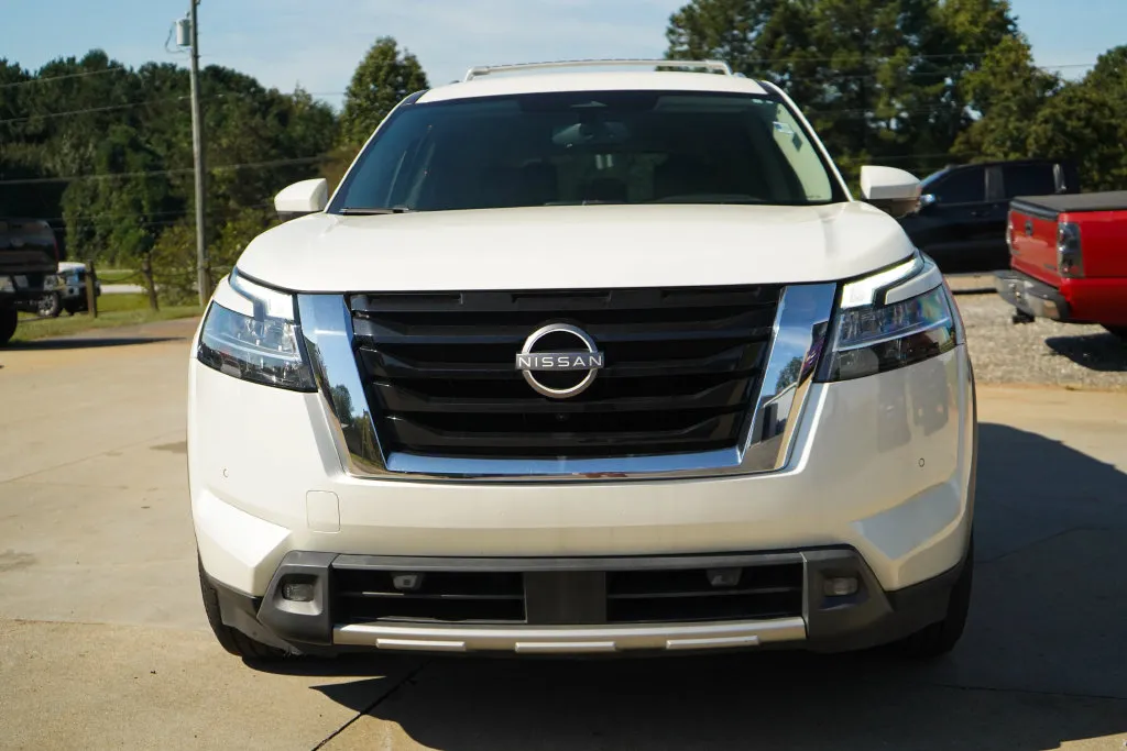 Nissan Pathfinder photo 17