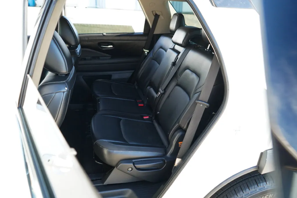 Nissan Pathfinder photo 9