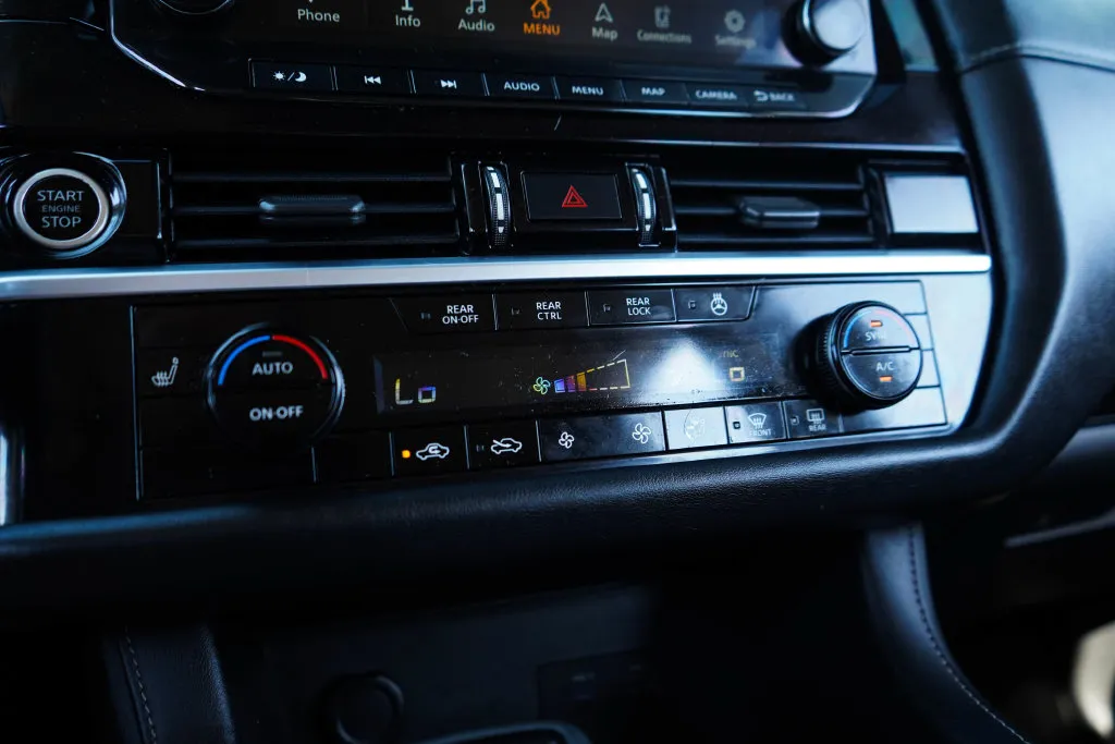 Nissan Pathfinder photo 27