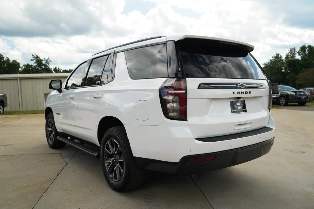 Chevrolet Tahoe photo 4