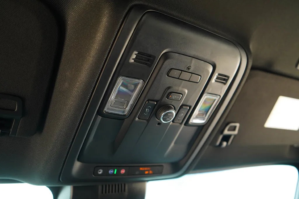 Chevrolet Tahoe photo 12