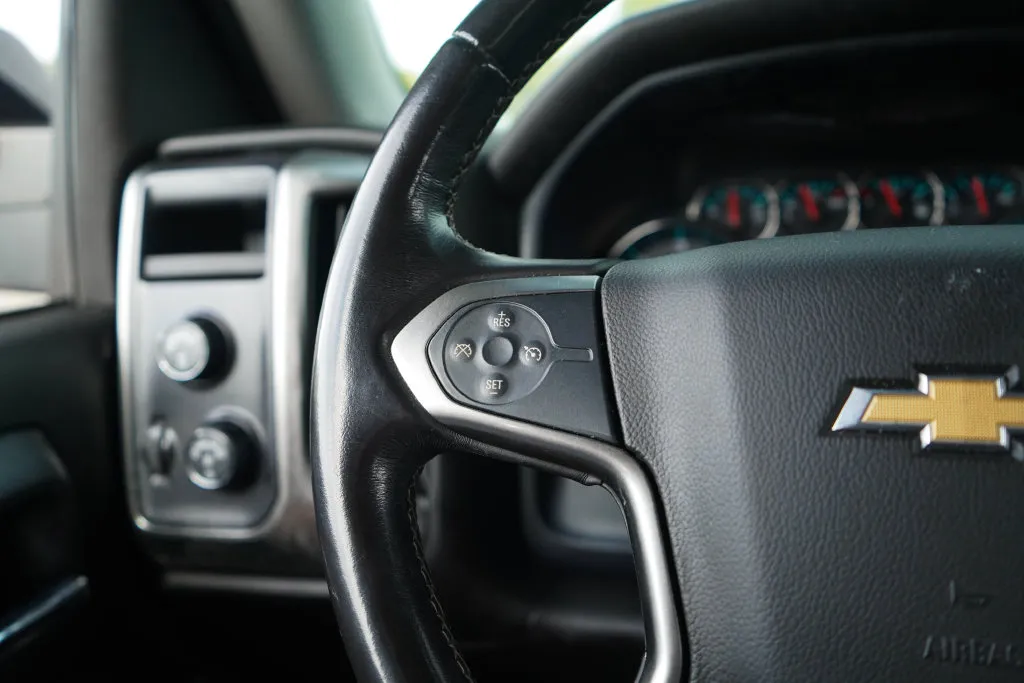 Chevrolet Silverado photo 30