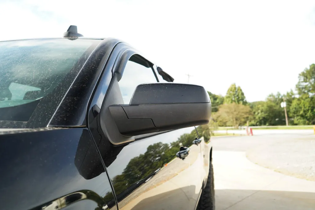 Chevrolet Silverado photo 21