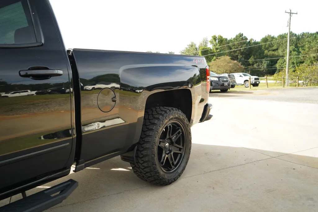 Chevrolet Silverado photo 20