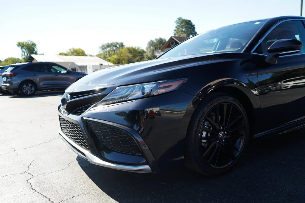 Toyota Camry photo 17