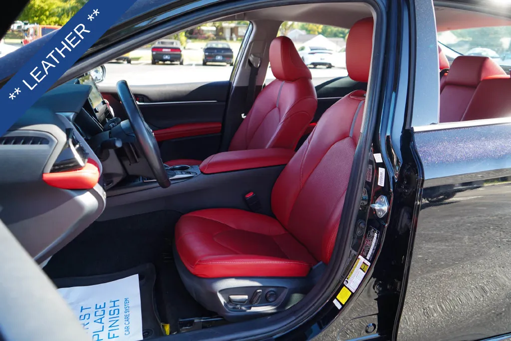 Toyota Camry photo 6