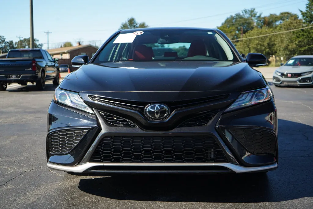 Toyota Camry photo 16