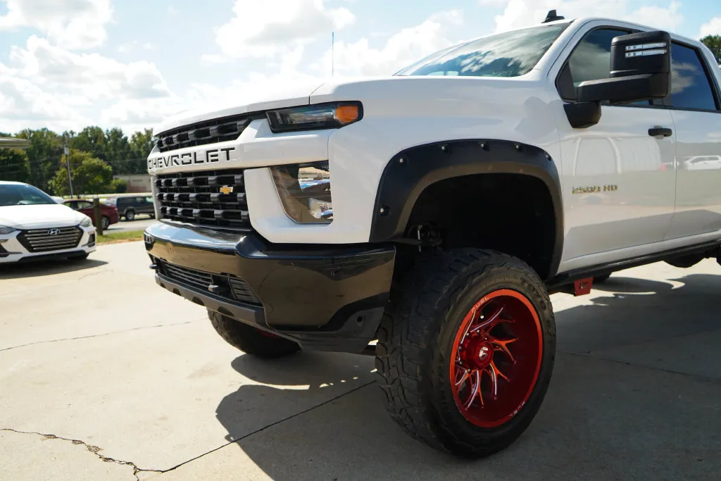 Chevrolet Silverado photo 18