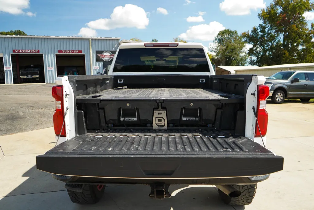 Chevrolet Silverado photo 15