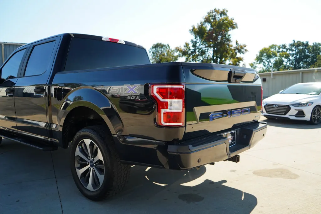 Ford F-150 photo 21