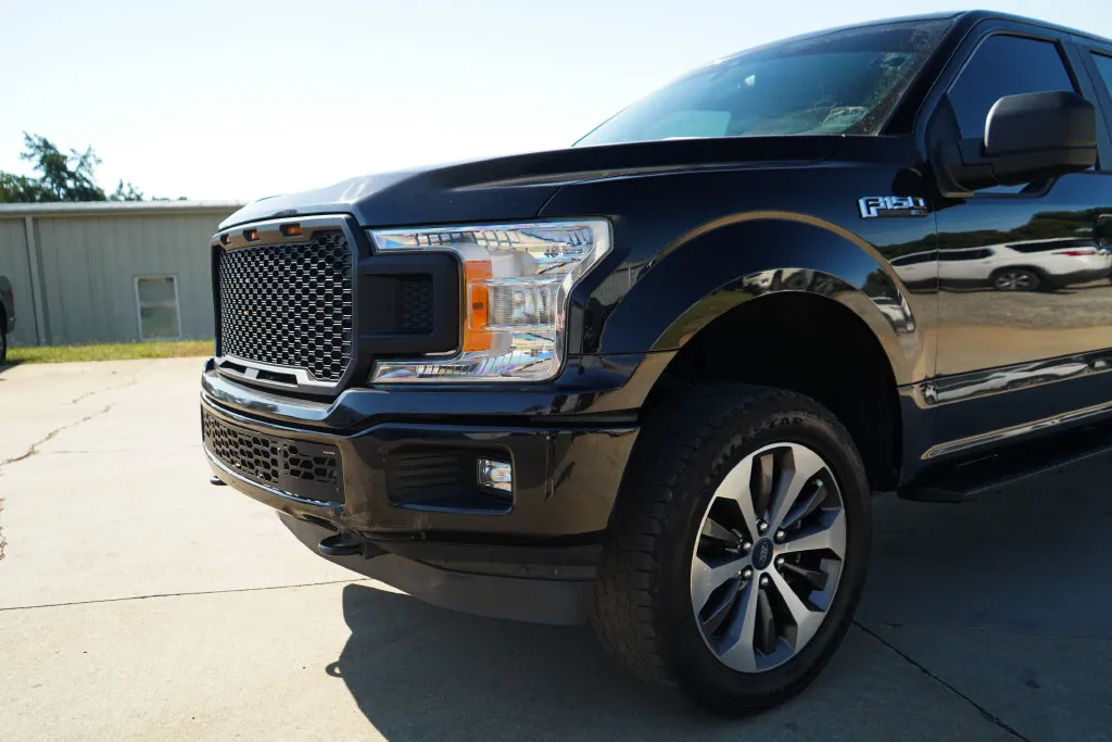 Ford F-150 photo 18