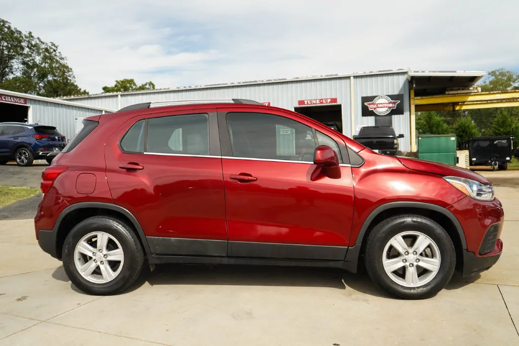 Chevrolet Trax photo 3