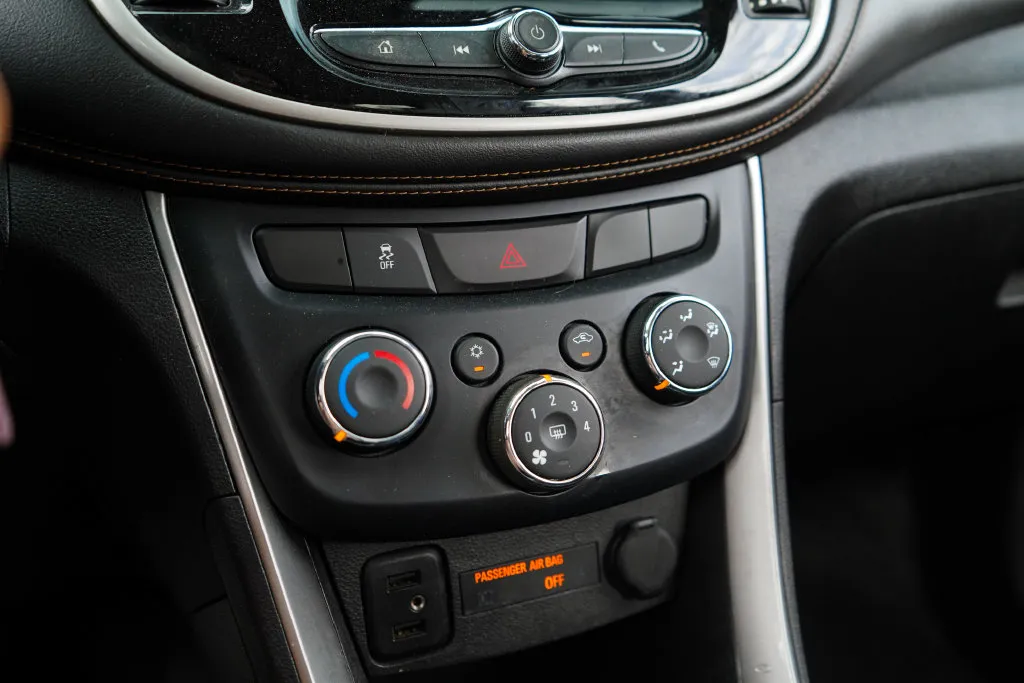 Chevrolet Trax photo 25