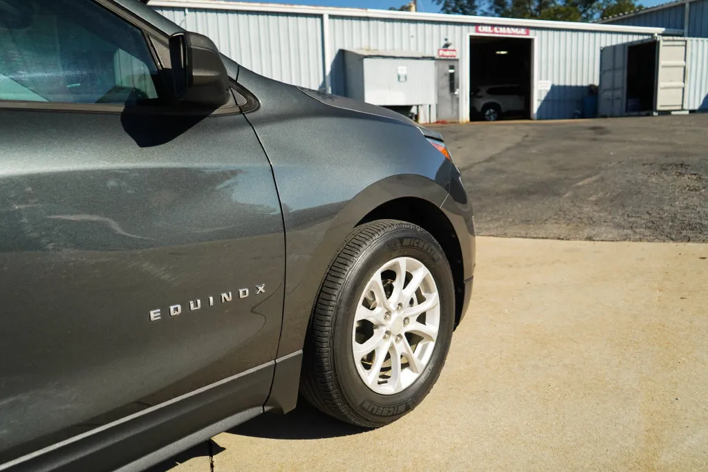 Chevrolet Equinox photo 18