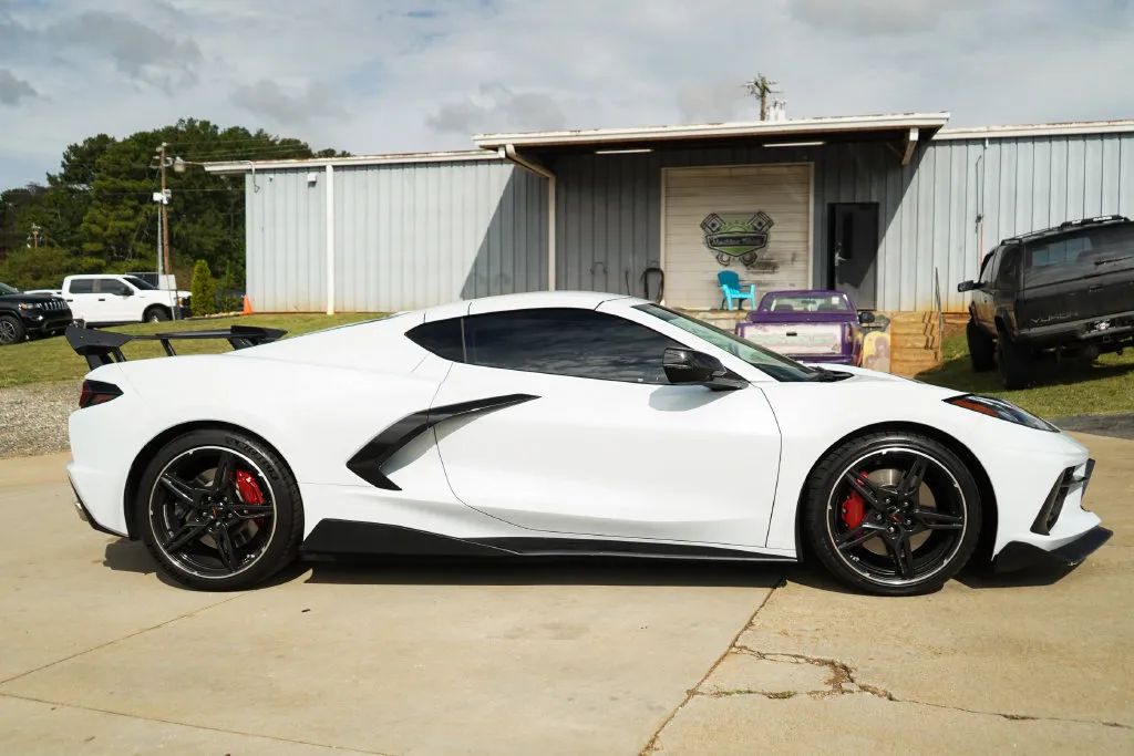 Chevrolet Corvette photo 3