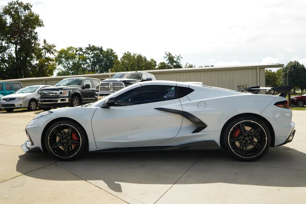 Chevrolet Corvette photo 26