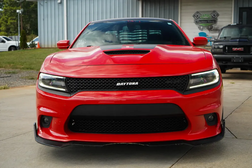 Dodge Charger photo 16