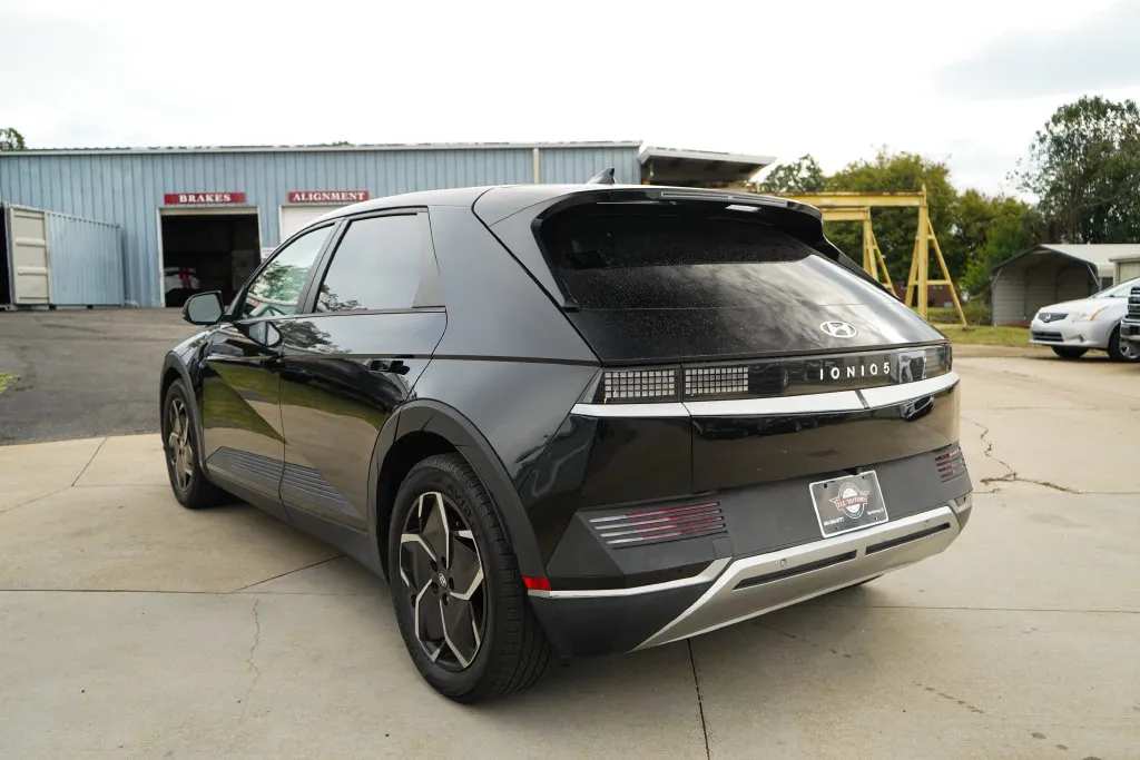 Hyundai Ioniq 5 photo 4