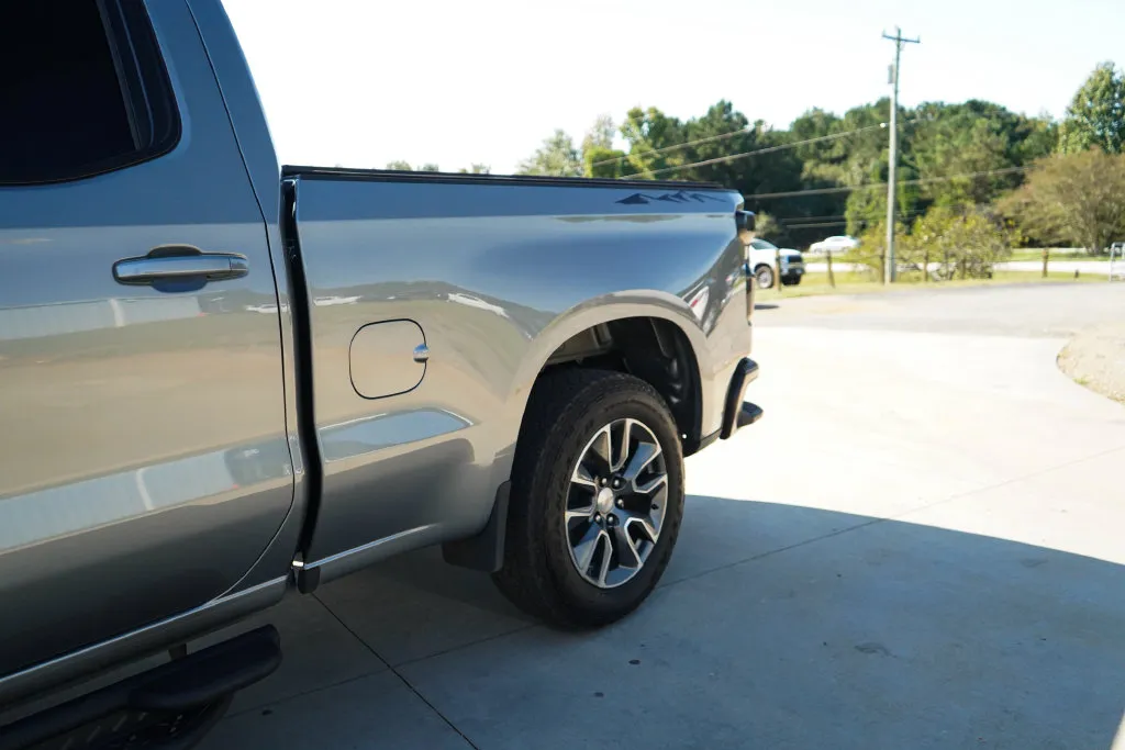 Chevrolet Silverado photo 22