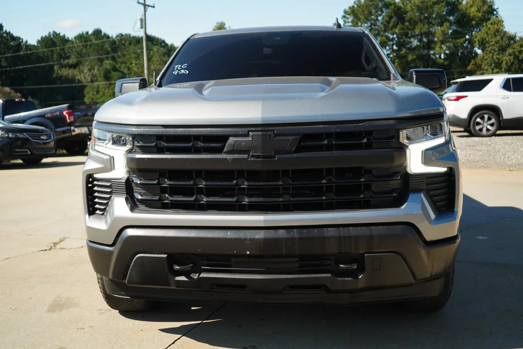 Chevrolet Silverado photo 17