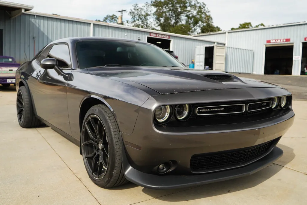 Dodge Challenger photo 34