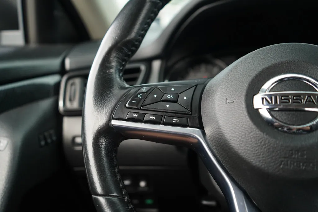 Nissan Rogue photo 30